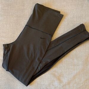 Nike Women's Striped Leggings